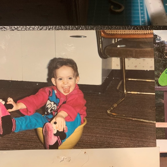 Meet your Posher, Sam - Picture 2 of 4